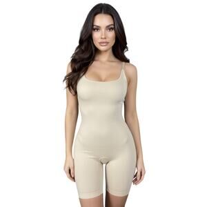 SKIMS Seamless Sculpt Mid-Thigh Bodysuit Sand M NWOT